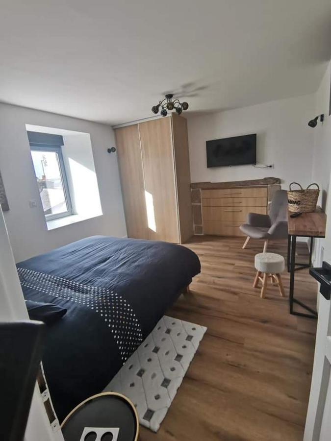 Ferienwohnung Loft 100M2 Neuf Entierement Equipee Callac Exterior foto