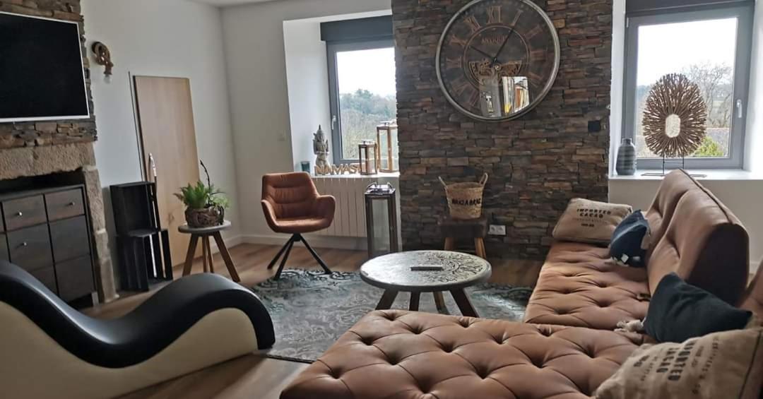 Ferienwohnung Loft 100M2 Neuf Entierement Equipee Callac Exterior foto